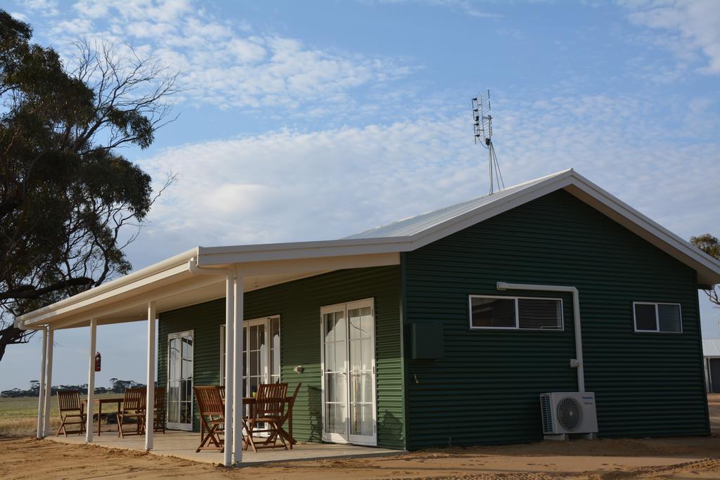 Kukerin Mary'S Farm Cottages المظهر الخارجي الصورة